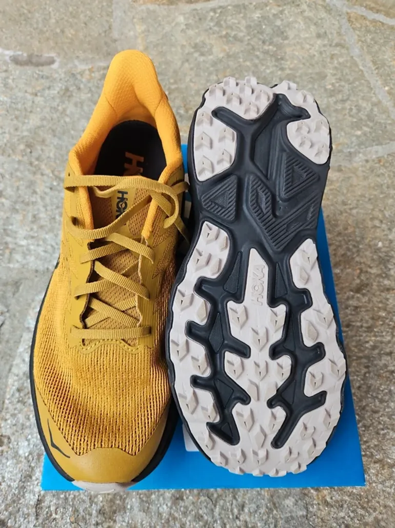 Used Hoka Challenger 8 bike — image 5 of 8