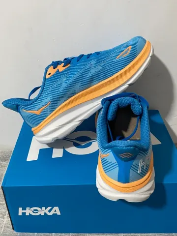 Hoka Clifton 9 bike usato — immagine 11 di 13