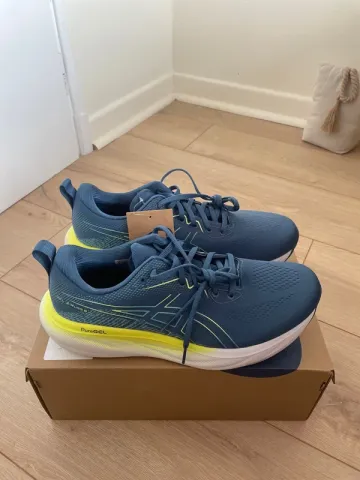 Used Asics Ziruss 8 bike — image 6 of 7