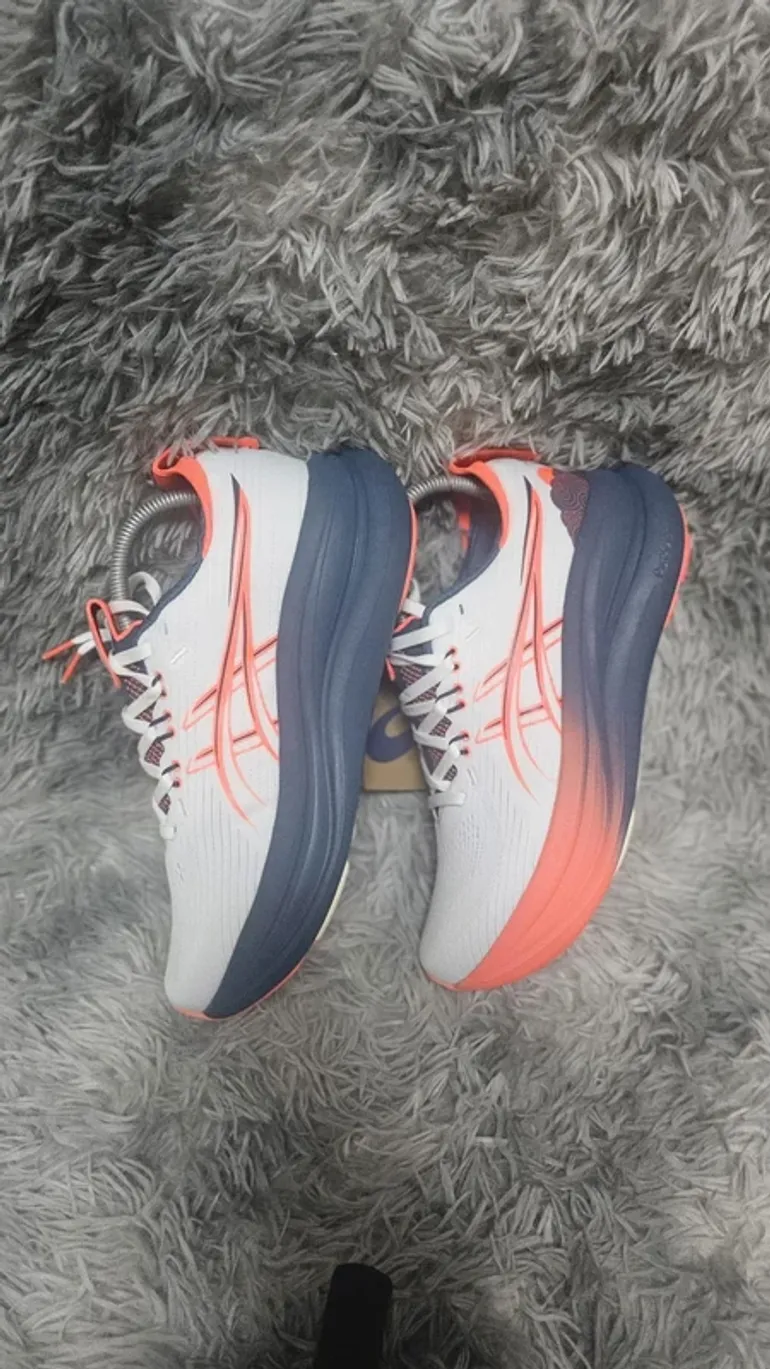 Käytetty Asics Gel Nimbus 28 bike — kuva 7 / 10