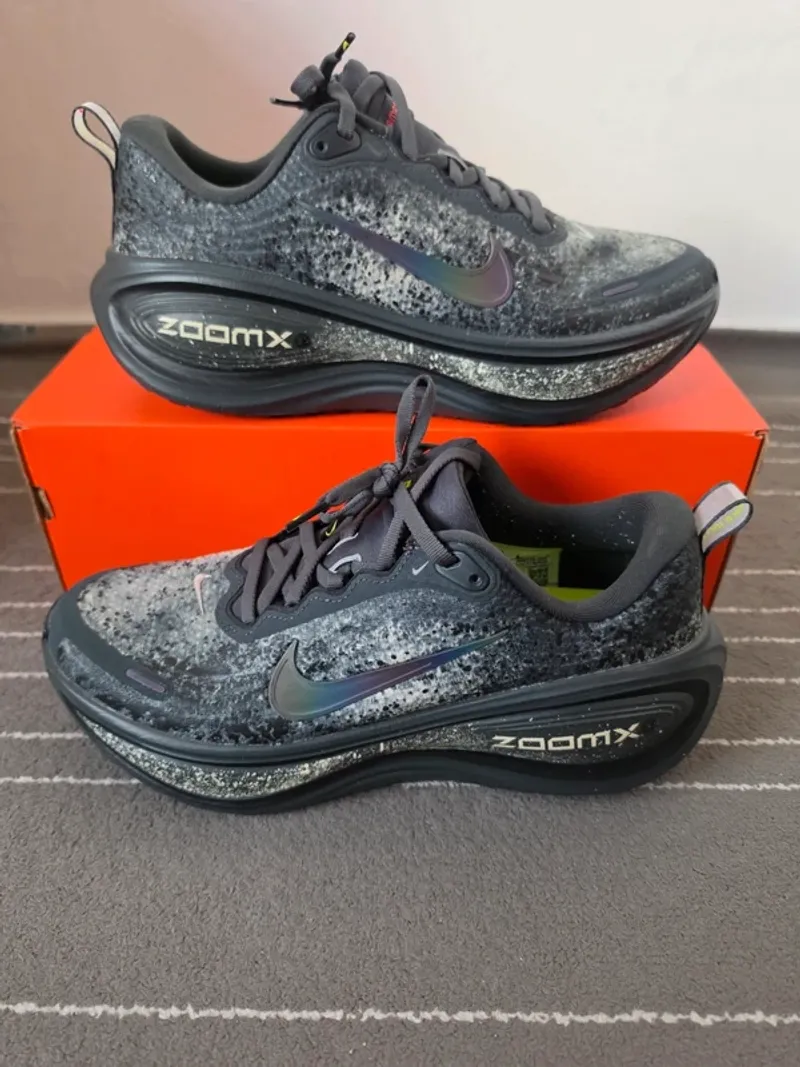 Gebrauchtes Premium Vomero Plus Running Shoes