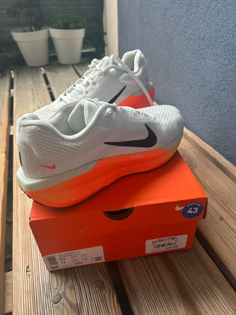 Brugt Nike Running Shoes bike — billede 1 af 6