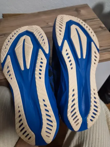 Brugt Asics Schuhe bike — billede 4 af 5