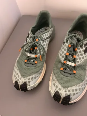New Balance Minimus Trail bike d'occasion — image 1 sur 4