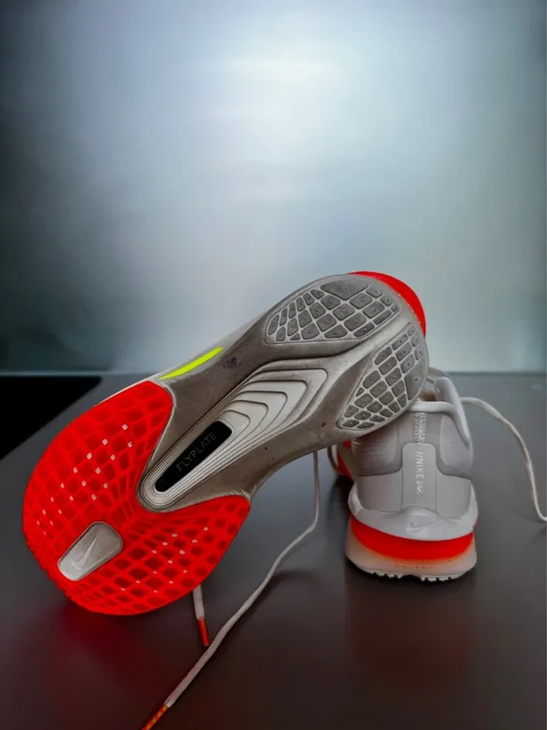 Used Nike ZoomX Flyplate bike — image 5 of 7