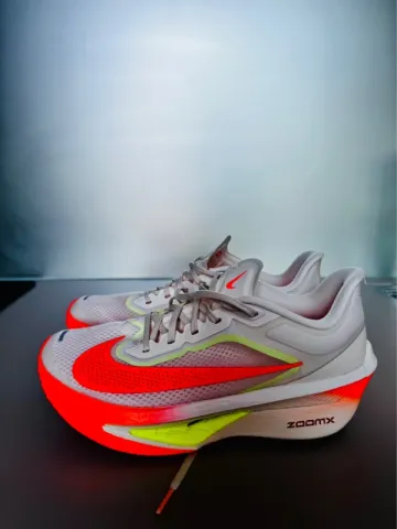 Used Nike ZoomX Flyplate bike — image 2 of 7