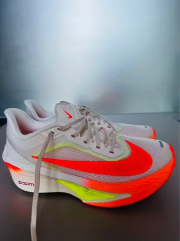 Used Nike ZoomX Flyplate bike — image 3 of 7