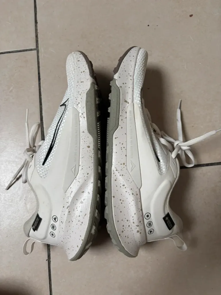 Nike Chaussure de sport bike d'occasion — image 6 sur 7