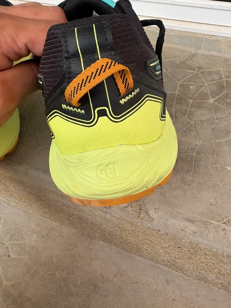 Used Asics Gel Kanaku 6 bike — image 6 of 9