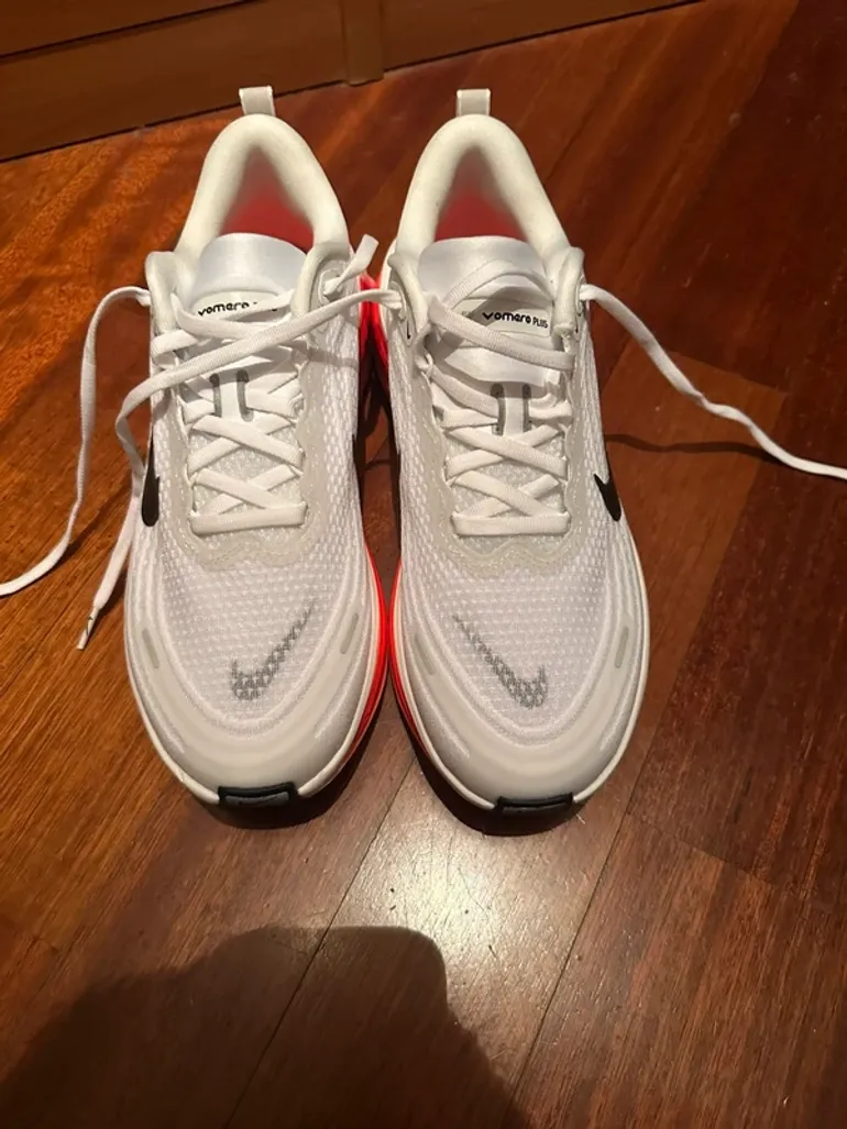 Used Nike Vomero Plus bike — image 2 of 6