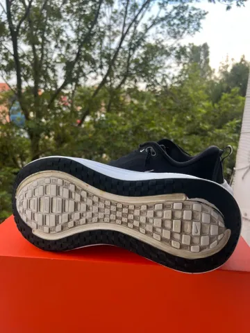 Used Nike Vomero Plus bike — image 6 of 7