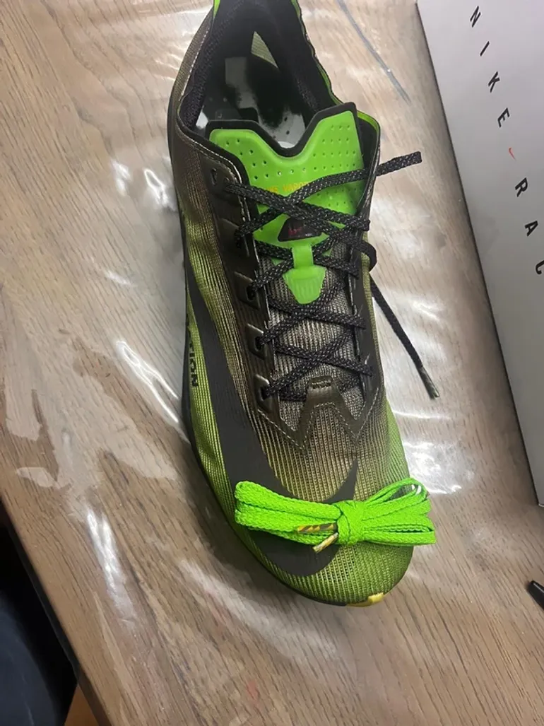 Used Nike Vaporfly Next% 4 bike — image 3 of 9