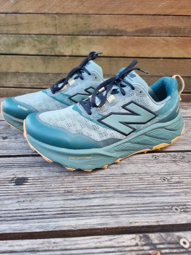 Käytetty New Balance Hierro V9 bike — kuva 2 / 9