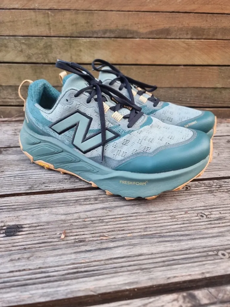 Käytetty New Balance Hierro V9 bike — kuva 1 / 9