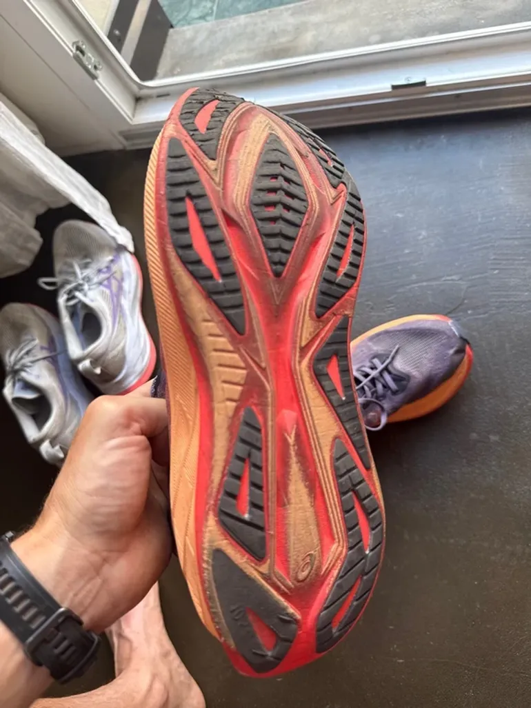 Used Asics Superblast 2 bike — image 4 of 5