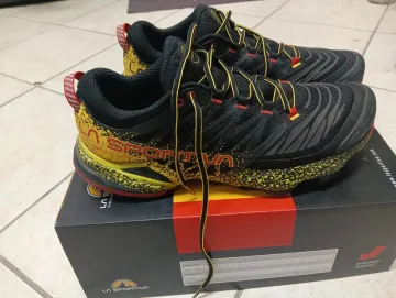 Used La Sportiva Akasha II bike — image 2 of 8
