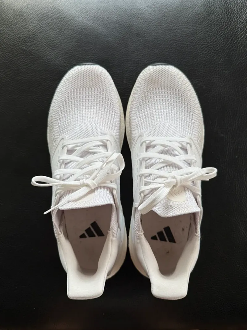 Adidas Ultra Boost 2.0 Running Shoes de segunda mano