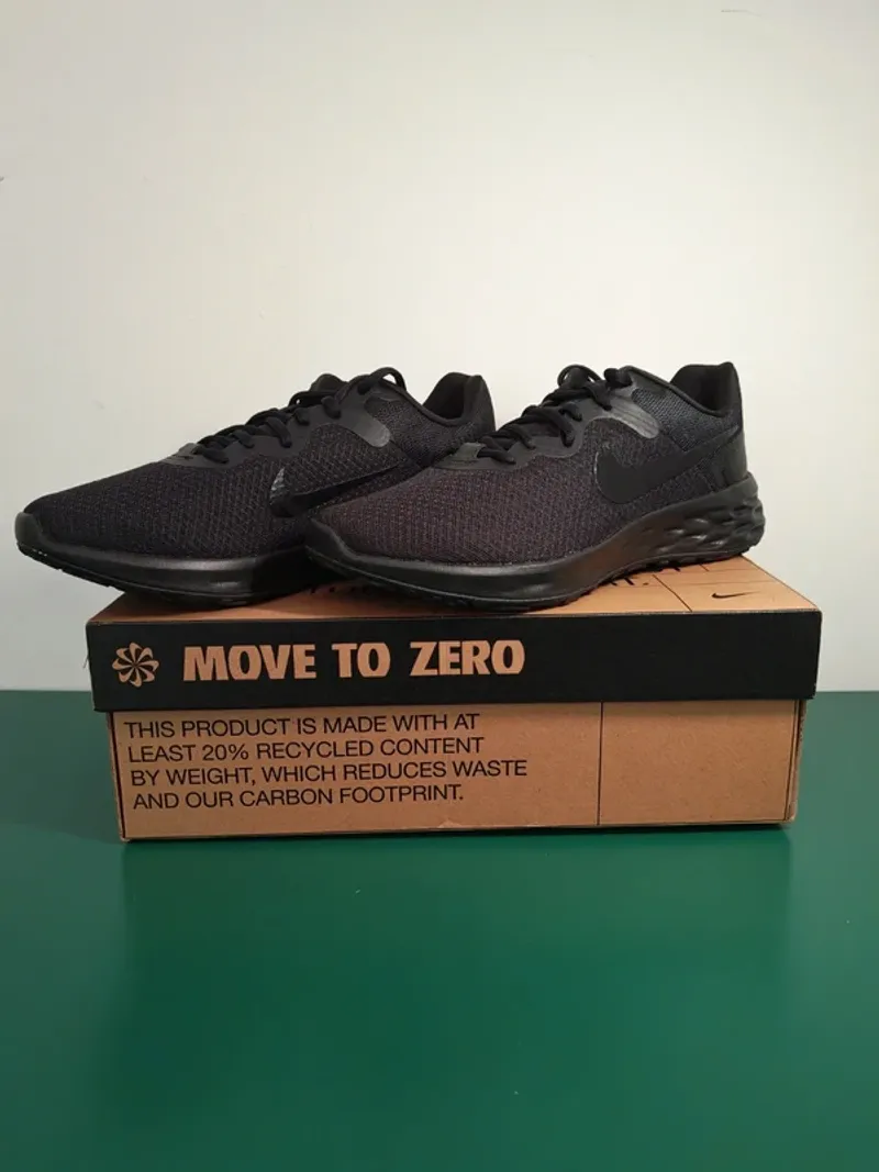 Brugt Nike Revolution 6 Running Shoes