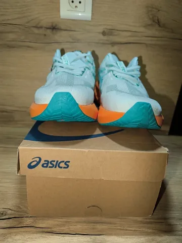 Used Asics Novablast 5 bike — image 5 of 5