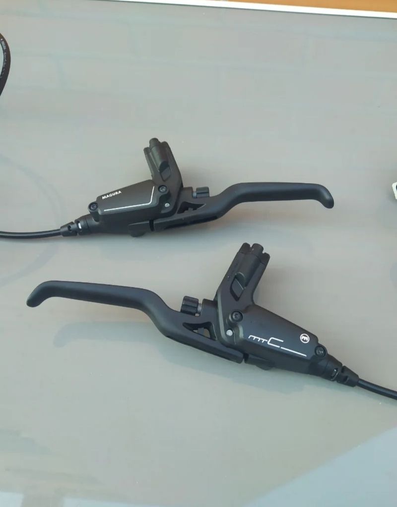 Used Magura MT C hidráulicos Brakes