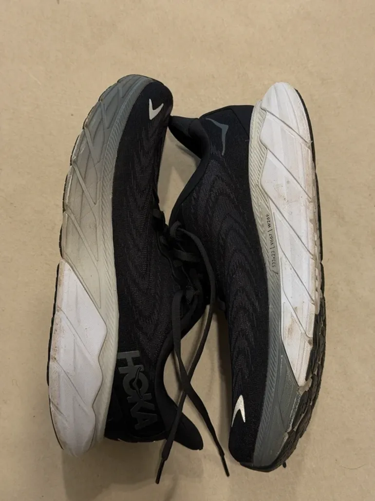 Brugt Hoka Arahi 6 bike — billede 2 af 5