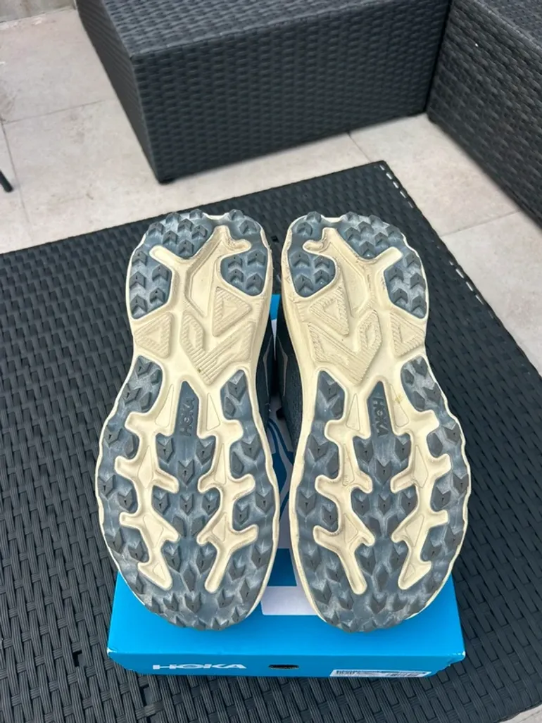 Used Hoka Challenger 8 bike — image 5 of 8