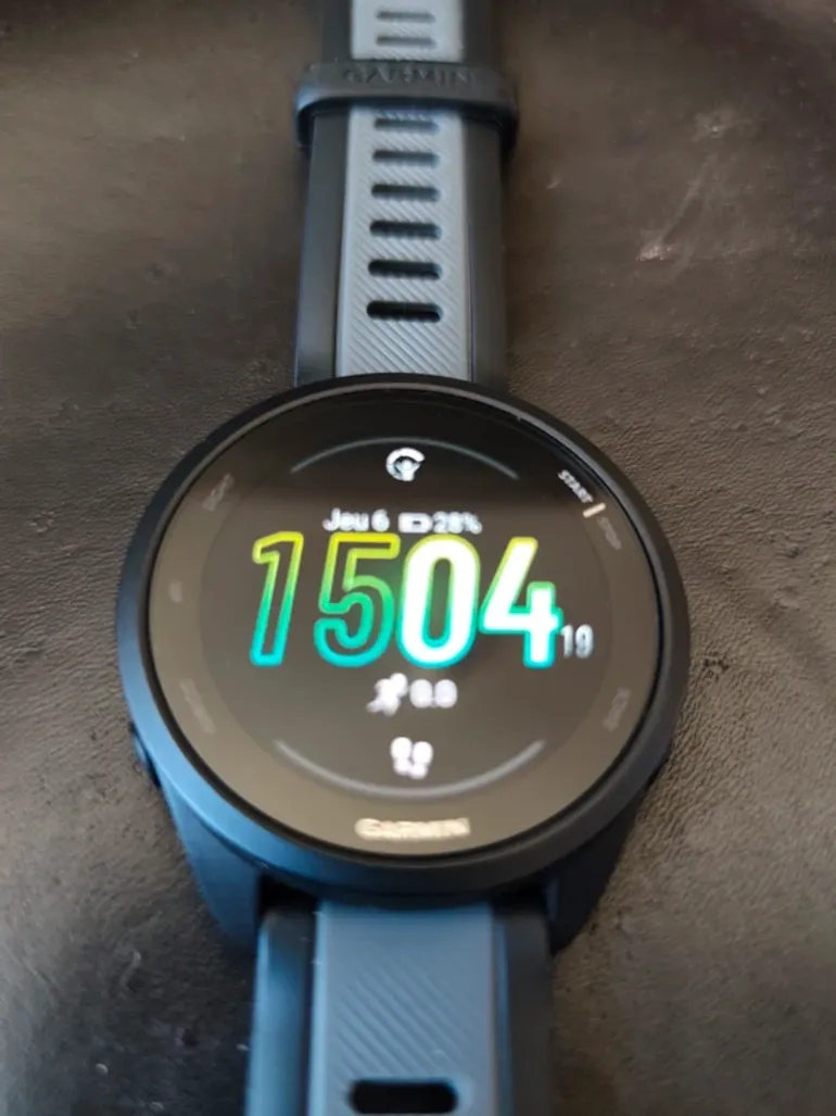 Tweedehands Garmin Forerunner 165 bike — afbeelding 3 van 4