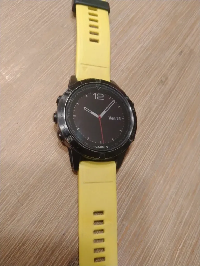 Garmin Fenix 5 Sapphire bike d'occasion — image 2 sur 3