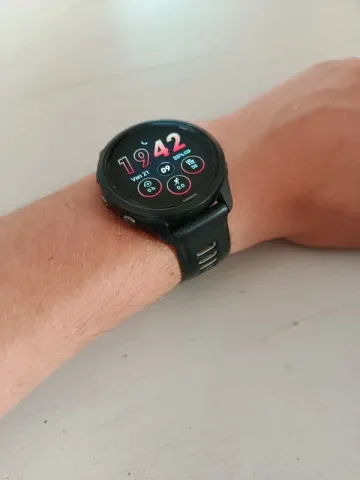 Used Garmin Forerunner 265 bike — image 1 of 8