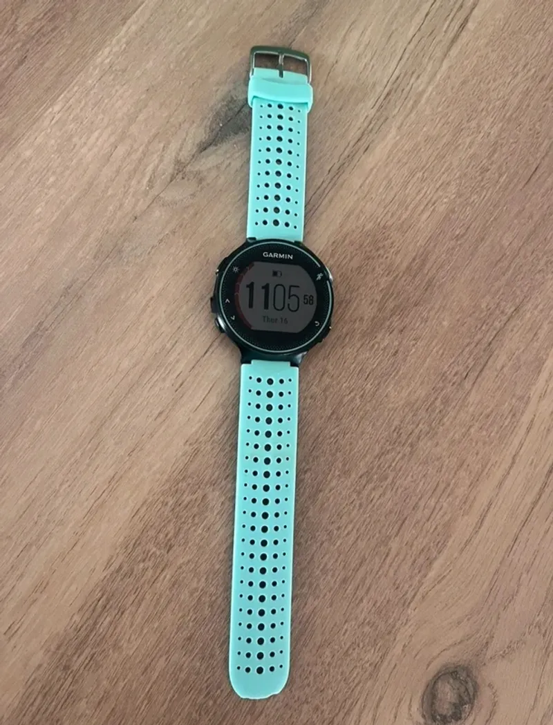 Used Garmin Forerunner 235 Electronics