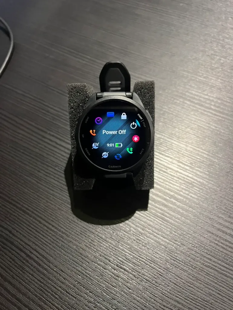 Tweedehands Garmin Forerunner 165 Music bike — afbeelding 1 van 4
