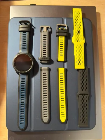 Tweedehands Garmin Forerunner 165 bike — afbeelding 1 van 7
