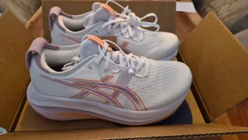 Used Asics Gel Nimbus 27 bike — image 3 of 5