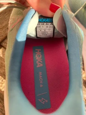 Tweedehands Hoka Mach 6 bike — afbeelding 4 van 4