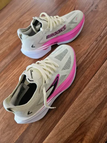 Brooks Hyperion Max 3 bike usato — immagine 6 di 6