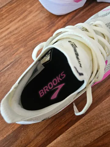 Brooks Hyperion Max 3 bike usato — immagine 4 di 6