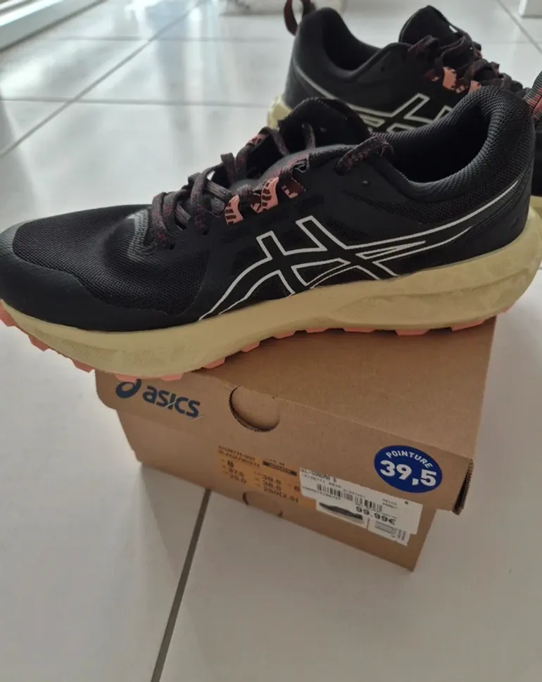 Used Asics Gel Sonoma 8 bike — image 6 of 8