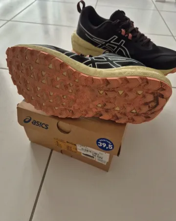 Used Asics Gel Sonoma 8 bike — image 5 of 8