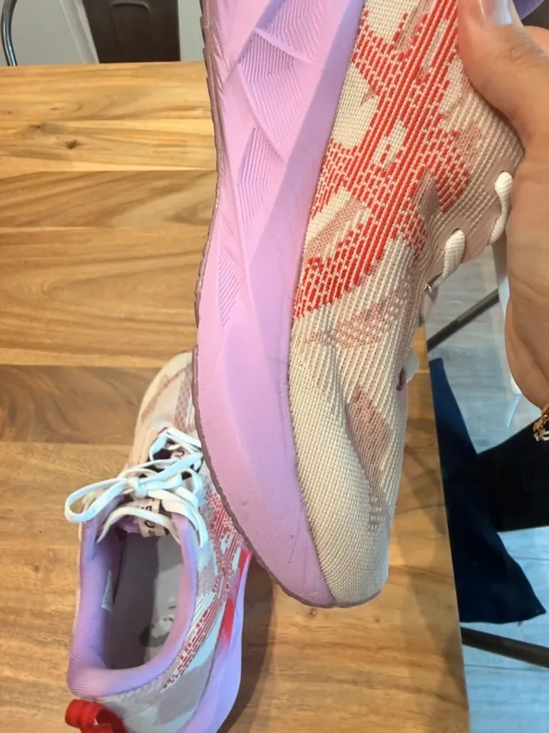 Brugt Asics Novablast bike — billede 7 af 14