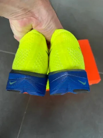 Nike Vaporfly Next% 3 bike usato — immagine 6 di 8