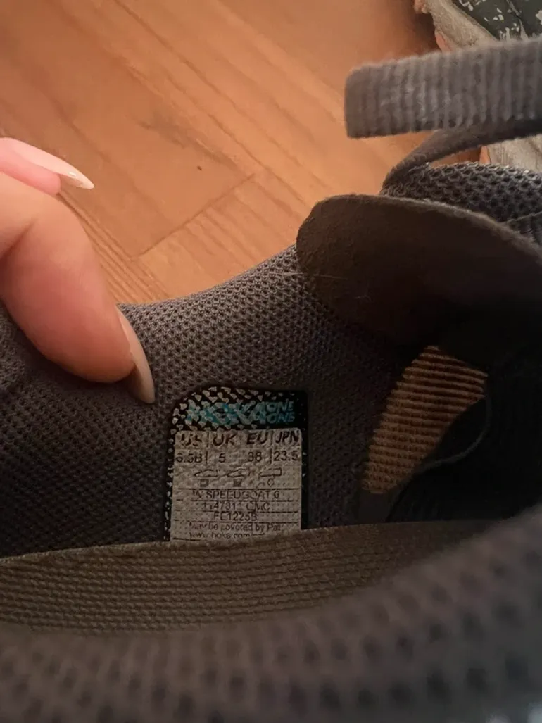 Gebrauchtes Hoka Speedgoat 6 bike — Bild 8 von 8