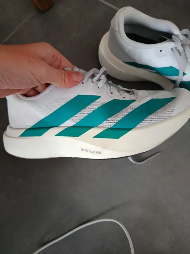 Używany Pro Adizero Lightstrike bike — zdjęcie 3 z 4