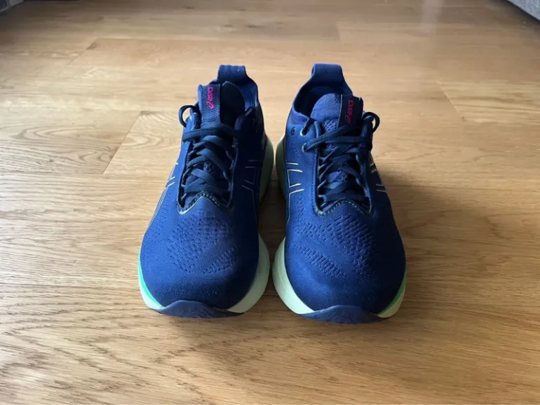 Brugt Asics Nimbus 25 bike — billede 3 af 9