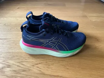 Brugt Asics Nimbus 25 bike — billede 1 af 9