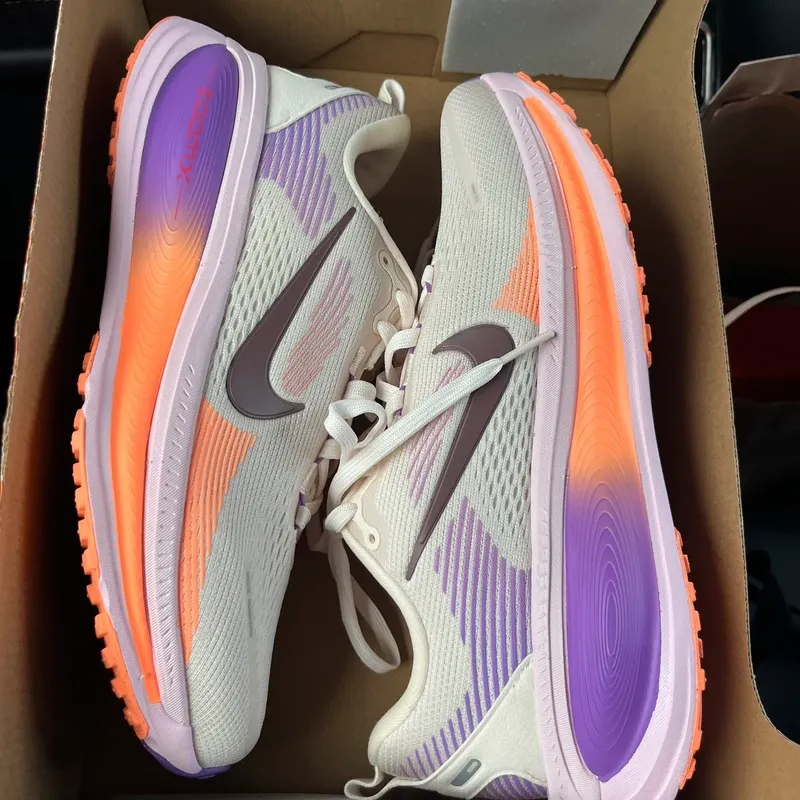 Nike Vomero Running Shoes de segunda mano