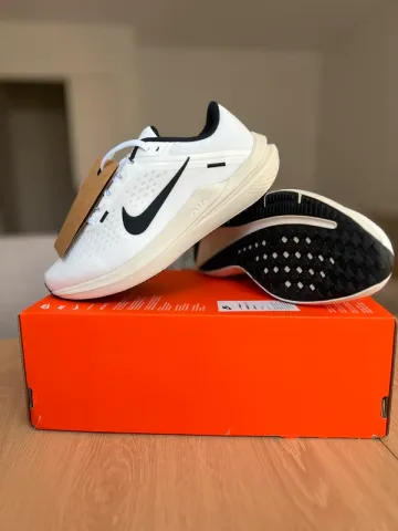Używany Nike Air Winflo 10 bike — zdjęcie 1 z 4