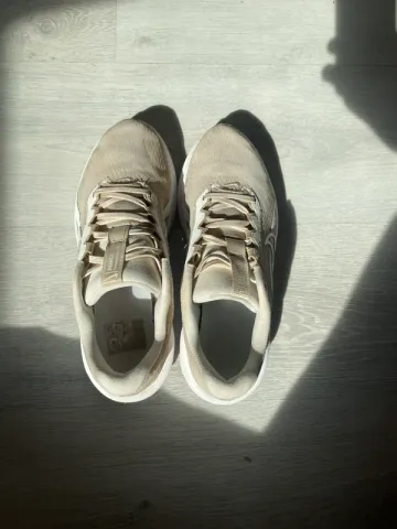 Używany Nike Running Shoes bike — zdjęcie 3 z 3