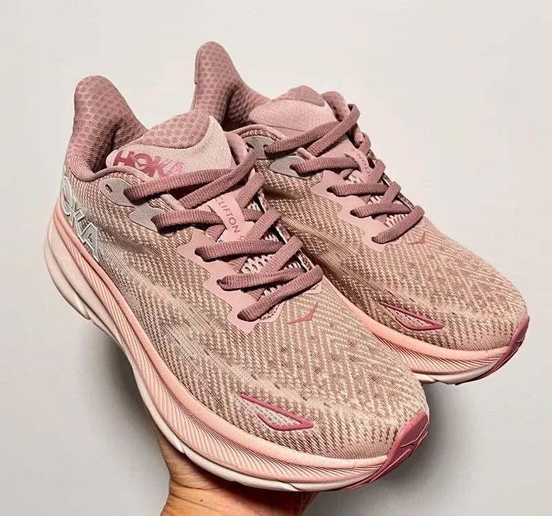 Używany Hoka Clifton 9 Running Shoes