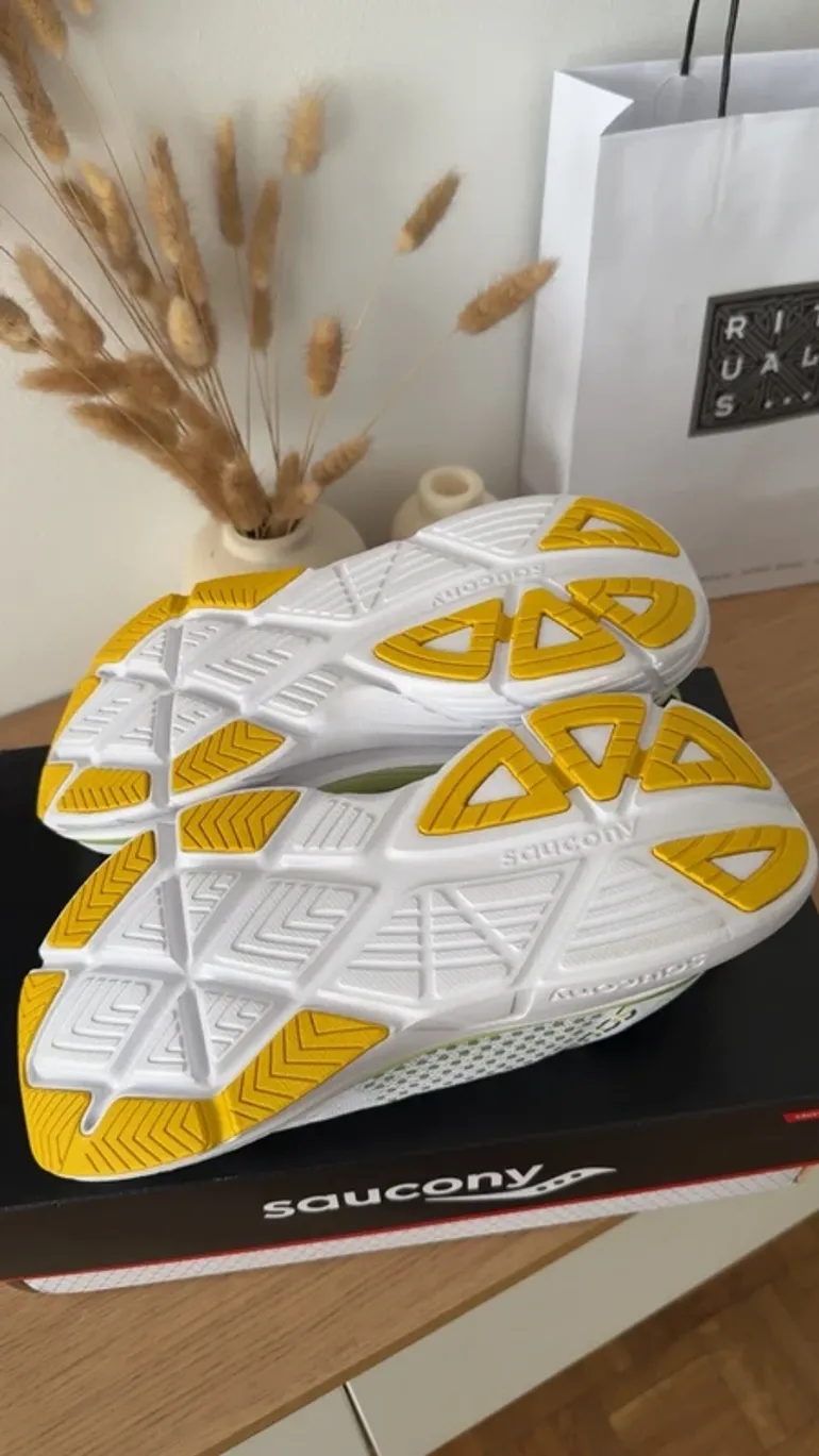 Gebrauchtes Saucony Running Shoes bike — Bild 4 von 8