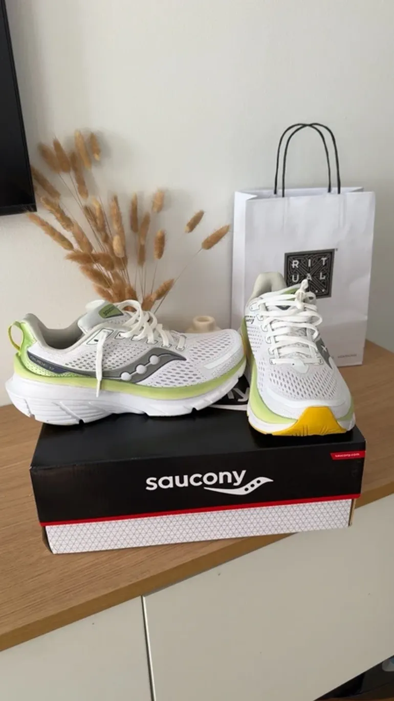 Gebrauchtes Saucony Running Shoes bike — Bild 3 von 8
